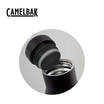 Camelbak Horizon Vacuum Bottle 750ml cap and opening showing easy pour design.