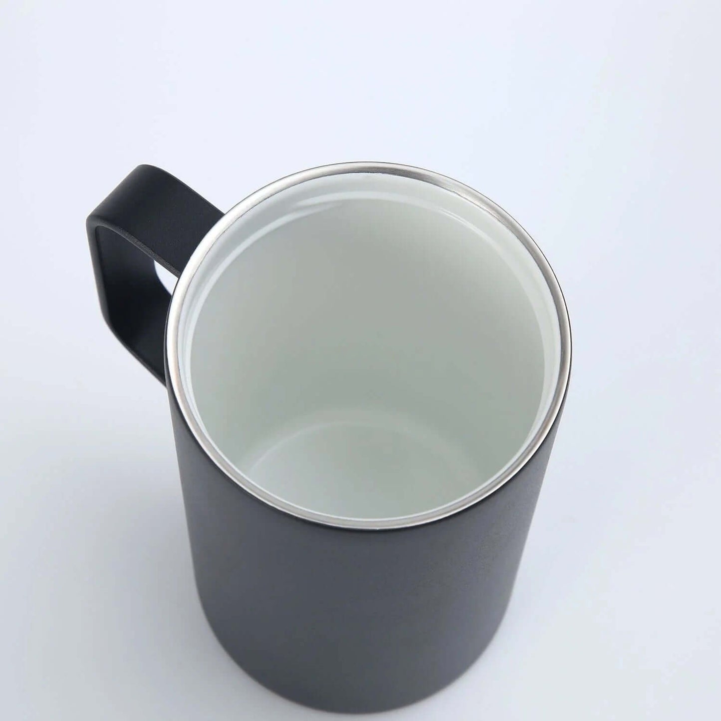 Crossing Neo Insulated SS Ceramic Mug W Handle And Lid 500ml top view showing sleek design and spacious interior.
