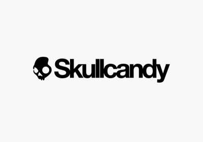 Black Skullcandy wordmark and skull symbol on a white background
