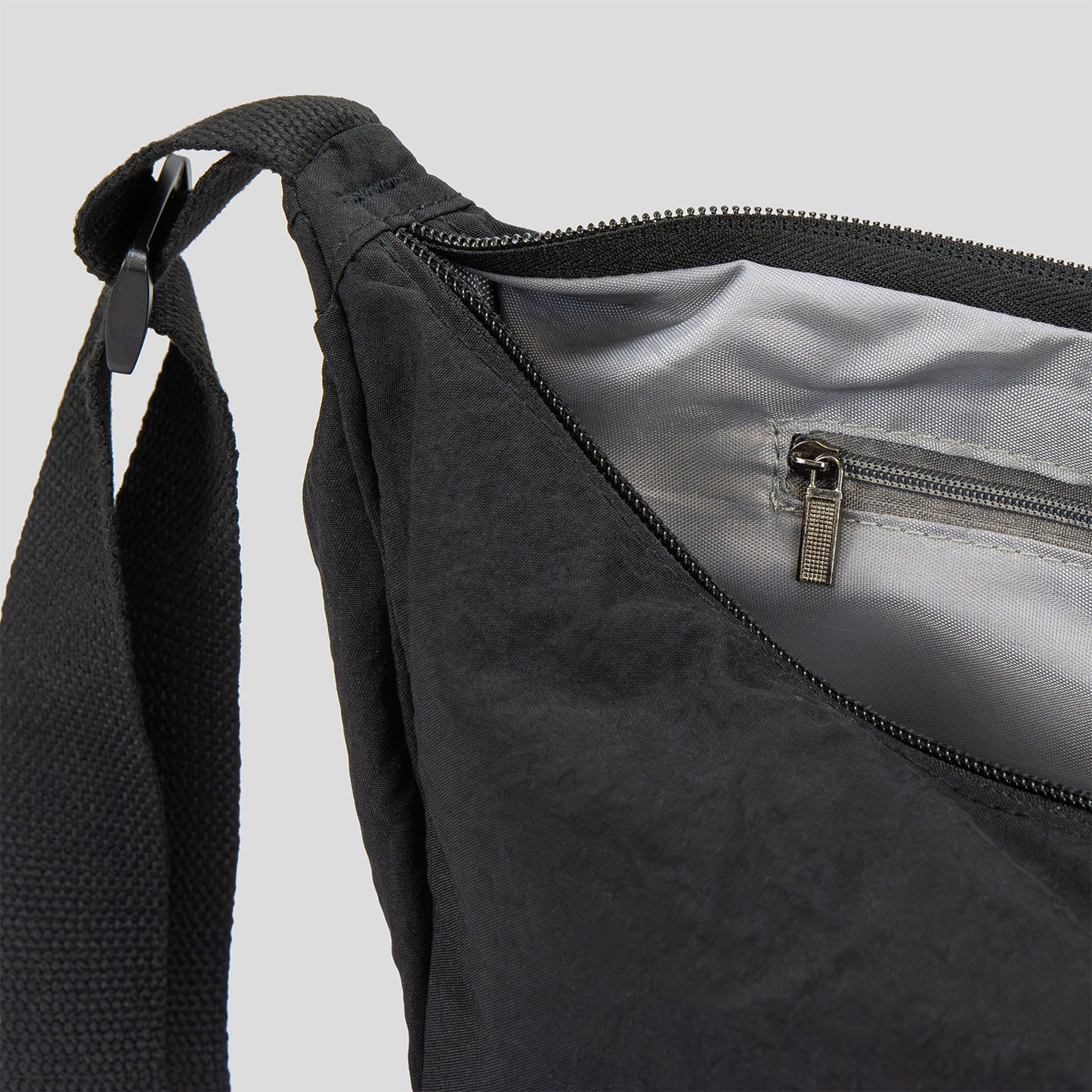Selene Moon Bag