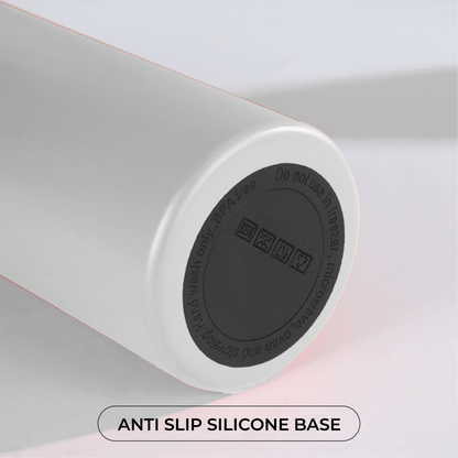 Close-up of the base of the Kila 750ml Stainless Steel Vacuum Bottle featuring anti-slip silicone base design.