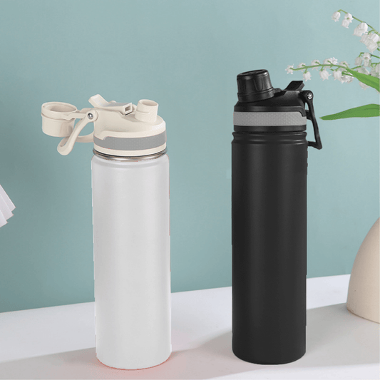 Kila 750ml Stainless Steel Vacuum Bottle in white and black, ideal for corporate gift and hydration needs.