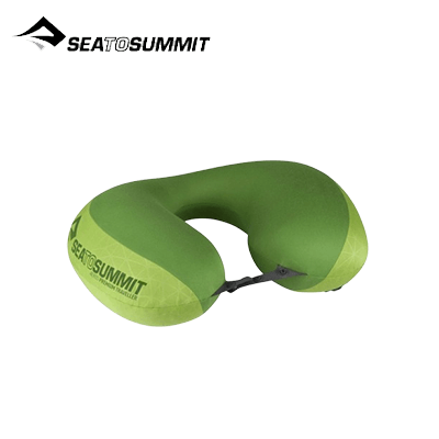 Sea To Summit Aeros Premium Pillow Traveller in green, the ideal inflatable pillow for travel and camping comfort.