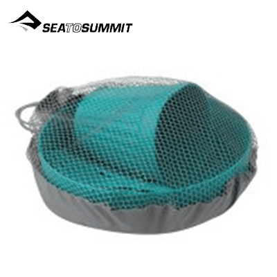 Sea To Summit Deltalight Solo Set in a storage bag, ideal for outdoor enthusiasts and as a corporate gift.