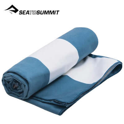 Sea To Summit Drylite Towel XX-Large rolled up, perfect for travel as a corporate gift, featuring a soft and absorbent design.