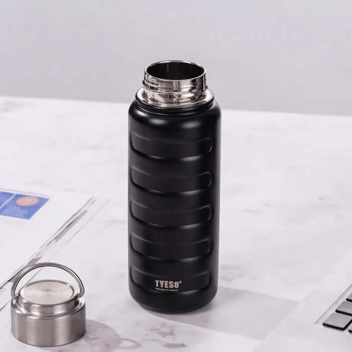 TYESO Ascent Portable Sports Bottle with Handle 25oz Corporate Gifts Singapore