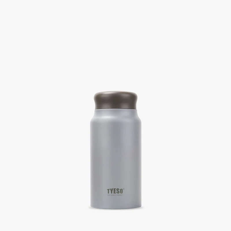 TYESO Light Weight Bottle 12oz in silver color, perfect for active lifestyles and corporate gifts.