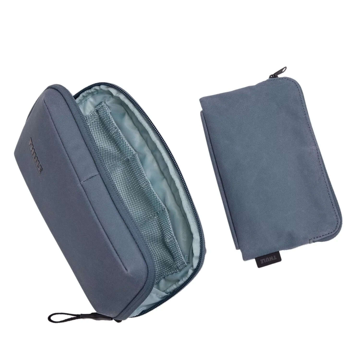 Thule Aion Travel Organizer, stylish 2-in-1 travel accessory for secure essentials, great corporate gift.