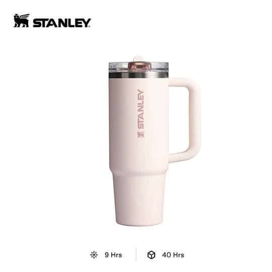 STANLEY The 30oz Quencher ProTour Flip Straw Tumbler (0.88L) in soft pink with a sleek design and durable handle.