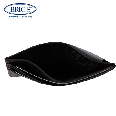 BRIC’S Cervino RFID Slim Card Holder featuring a premium vegetable-tanned leather design.