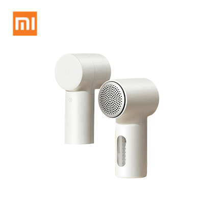 Xiaomi Mijia Lint Remover 2, compact fabric lint remover perfect for clothes maintenance.
