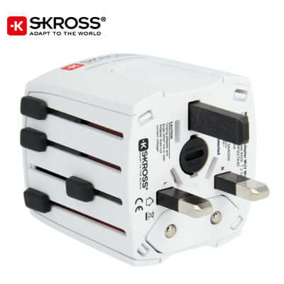 SKROSS Travel Adaptor MUV Micro: compact and versatile travel adapter for global connectivity.