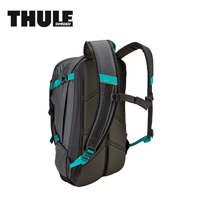 Thule EnRoute Triumph Daypack 21L features a stylish design with padded straps for comfortable carrying.