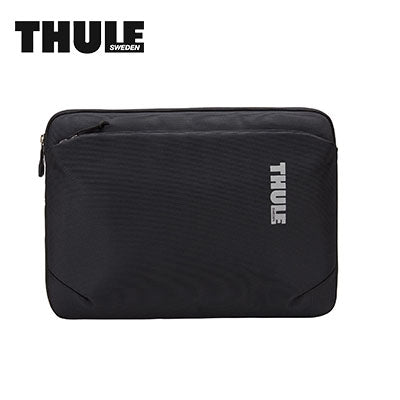 Thule Subterra MacBook® Sleeve 13" in black, a durable and stylish corporate gift option for MacBook users.