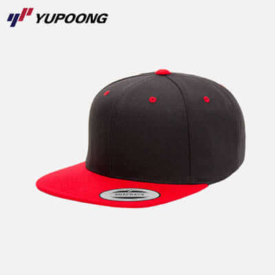 Yupoong 6089MT Premium Classic Snapback 2-tone in Black and Red, perfect for corporate gift ideas.