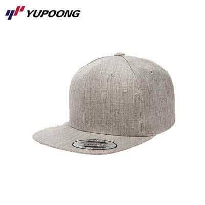 Yupoong 6089M Premium Classic Snapback in a light grey color, ideal for casual wear and corporate gifts.