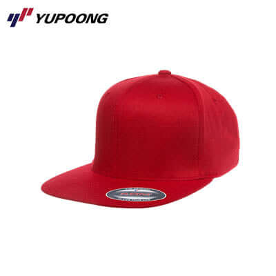 Yupoong 6677 Flexfit Pro-style Wool cap in red, perfect for corporate gifts and stylish outfits.