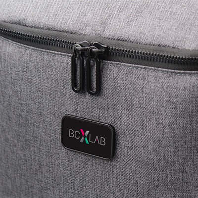 Detail of the zipper on the BrandCharger Marco Polo Toiletry Bag, showcasing the durable fabric and stylish design.