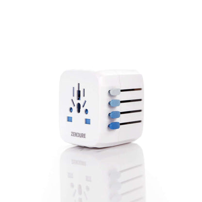 4 USB Travel Adapter with bimetallic thermal sensor and baby proof outlet for safe charging