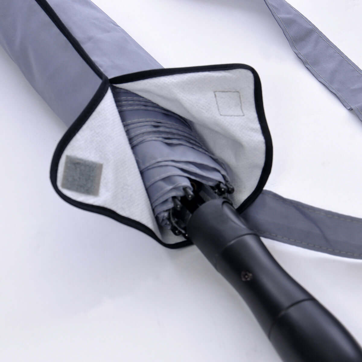 28" Foldable Golf Umbrella with Wooden Handle Corporate Gifts Singapore