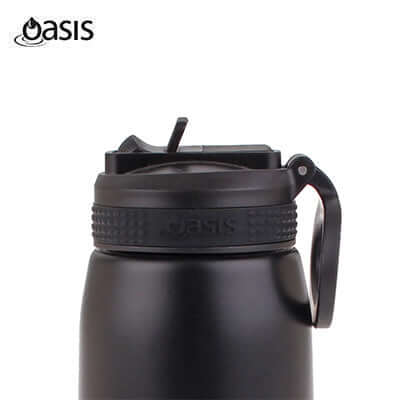 Oasis Stainless Steel Insulated Sports Water Bottle with Straw 780ML close-up showing lid and straw.