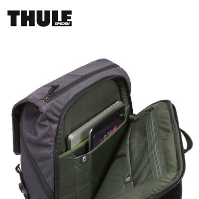 Thule Vea Backpack 25L showing a laptop compartment, ideal for corporate gifts.
