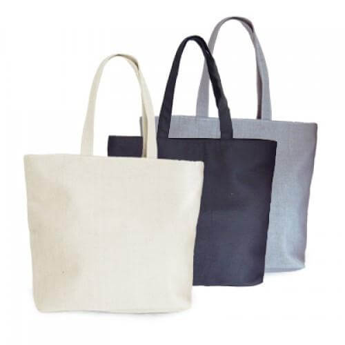 Zippered Eco Cotton Bag in three colors, ideal as a corporate gift for daily use and eco-friendly storage.